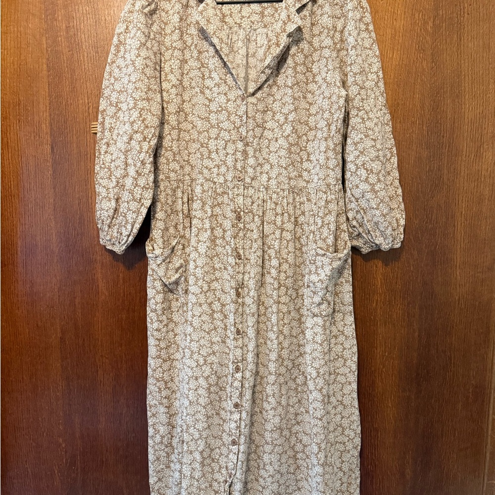Neuflora Anniston Floral Midi Dress in Brown Medium